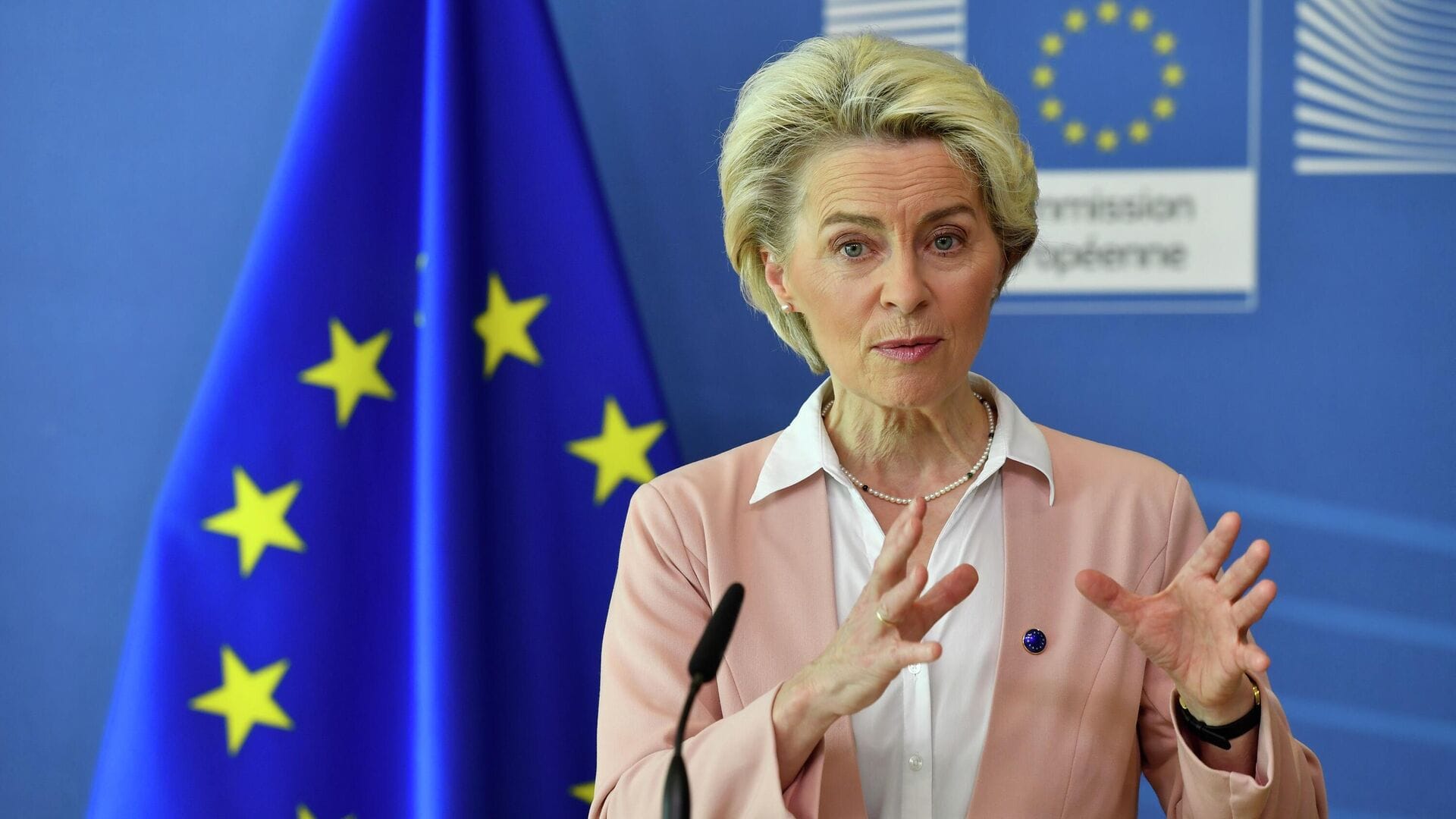 Глава Еврокомиссии раскрыла содержание девятого пакета санкций против России