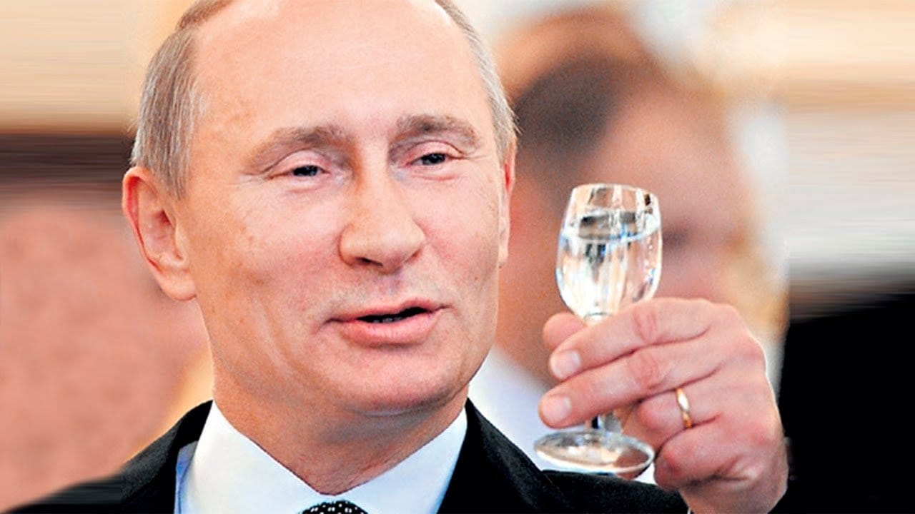 Путин и его друзья заработали на водке «Путинка» сотни миллионов долларов — «Проект»