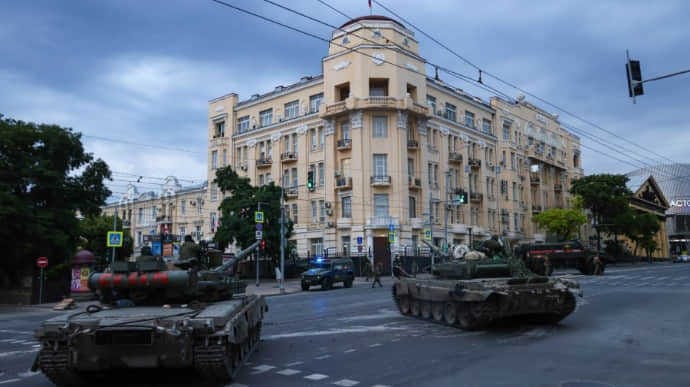 Латвия прекращает выдачу россиянам всех типов виз