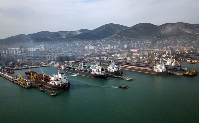 Минобороны Украины будет считать все суда в Черном море, идущие в российские порты или в порты на оккупированных территориях, военными