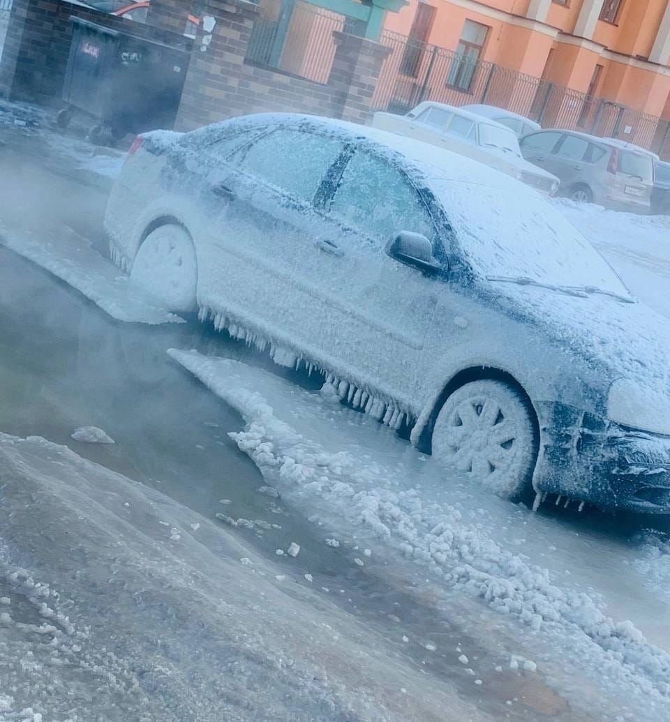 В подмосковном Подольске ввели режим ЧС. Десятки тысяч людей остаются без отопления, у некоторых нет и электричества
